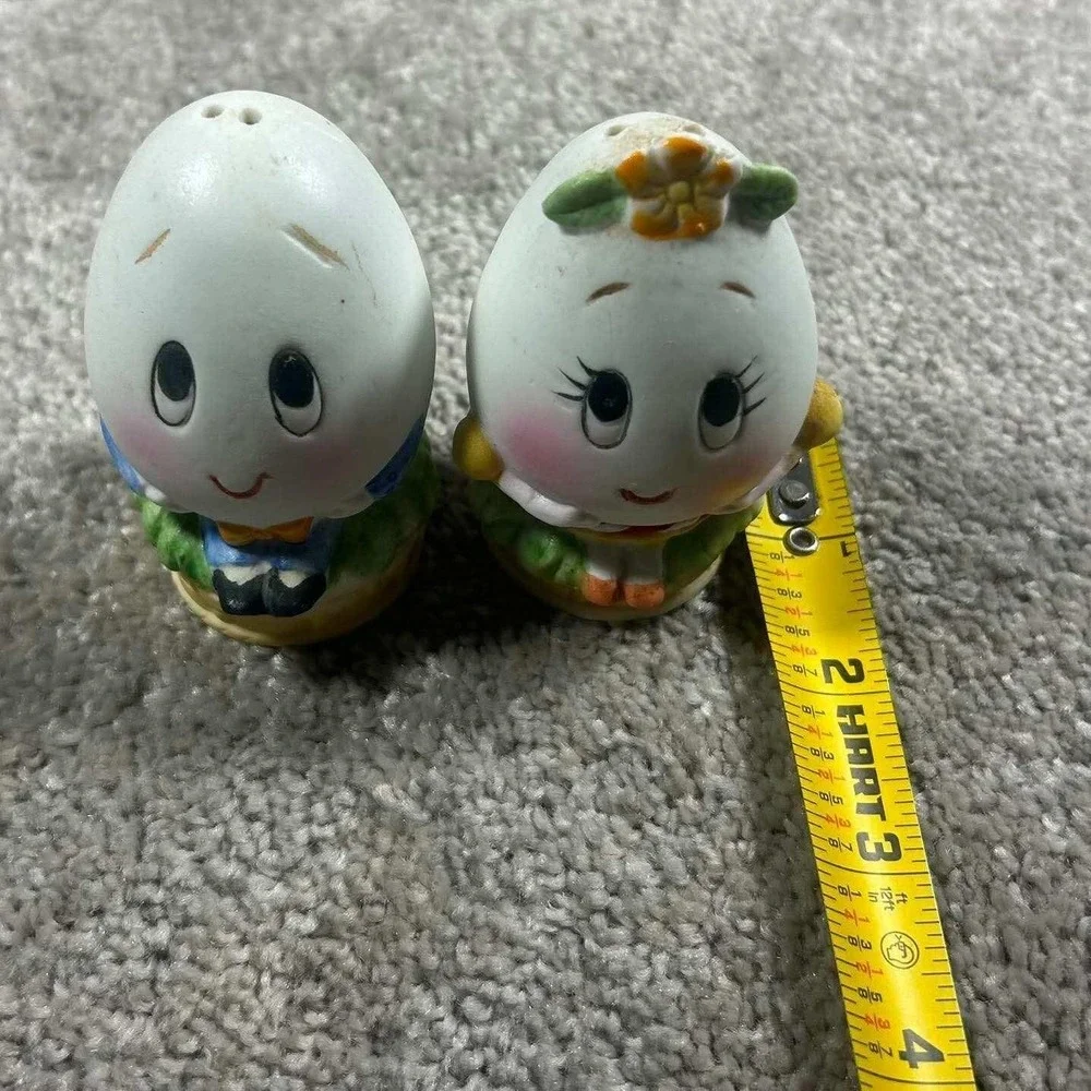 Vintage Lefton Humpty Dumpty Egg‎ Salt and Pepper Shakers Mr & Mrs Sentimental